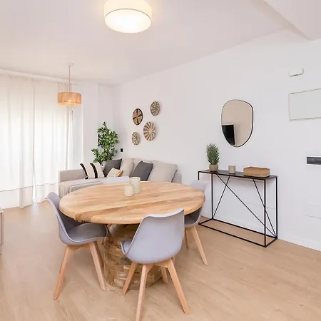 Lovely Ollerias Center Apartment Malaga