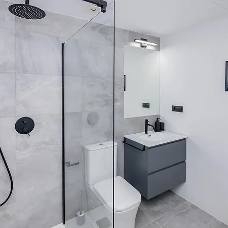 Lovely Ollerias Center Apartment Malaga